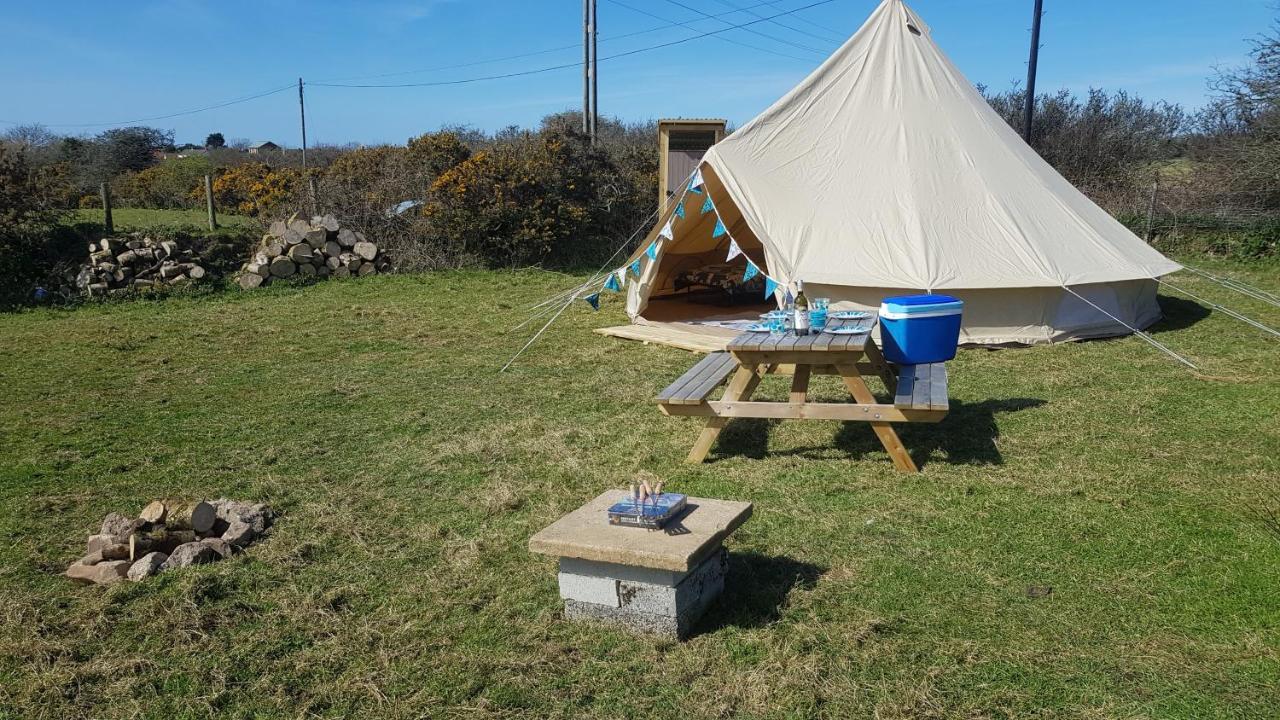 Cornish Skies Glamping Pool Dış mekan fotoğraf