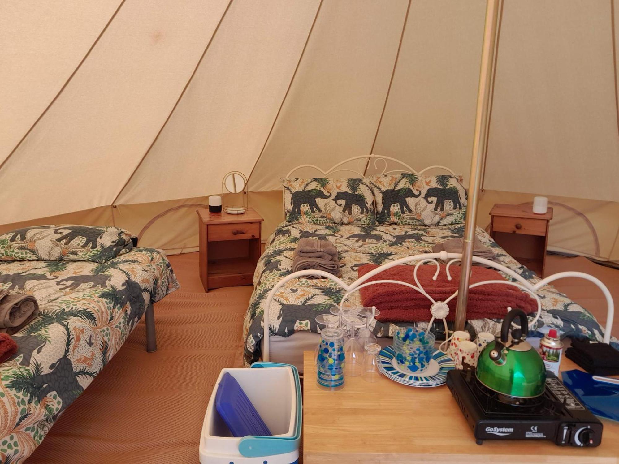 Cornish Skies Glamping Pool Dış mekan fotoğraf